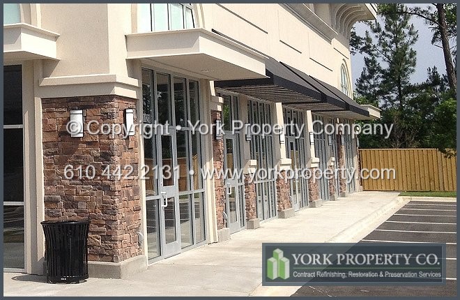 Restoring, cleaning and repairing concrete and mortar stained anodized aluminum. We refinish damaged, acid etched and oxidized anodized aluminum storefront window frames and anodized aluminum entrance doors.